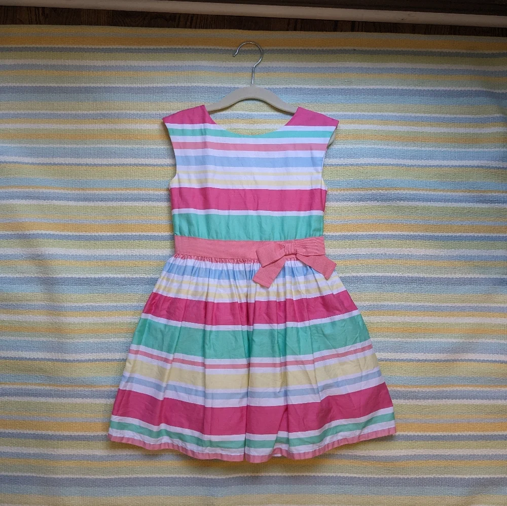 ⭐ Beautiful Carter's pastel striped dress 4T